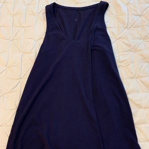 Lululemon tie to crop tank